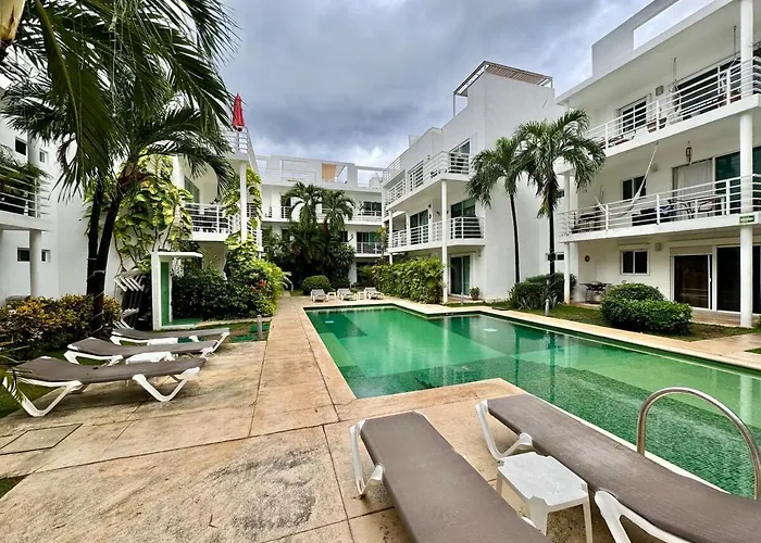 Modern 2 Bedroom Ground Floor Apartment! *